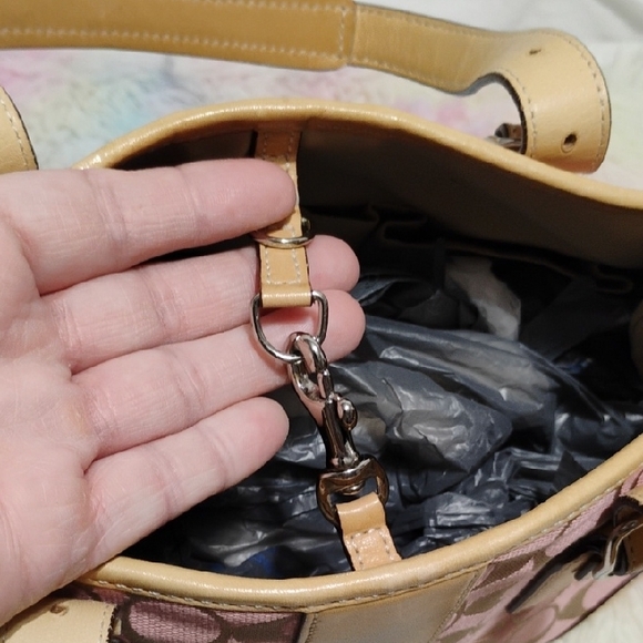 SALE! Coach 🩷 Pink/Tan Canvas/Leather Y2K Shoulder Bag Signature Monogram - Picture 12 of 15